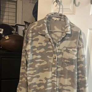 Maurices Gray and Tan Camouflage Button-Down Shirt